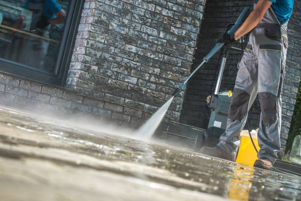 Professional  Pressure Washing Services in East Niles, CA